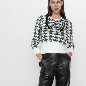 Zara sweater Handstooth Bow
